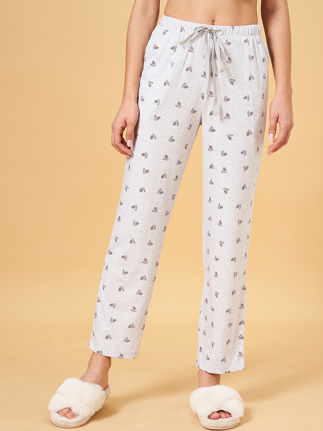 

Dreamz by Pantaloons Women Printed Mid Rise Cotton Lounge Pants, Grey