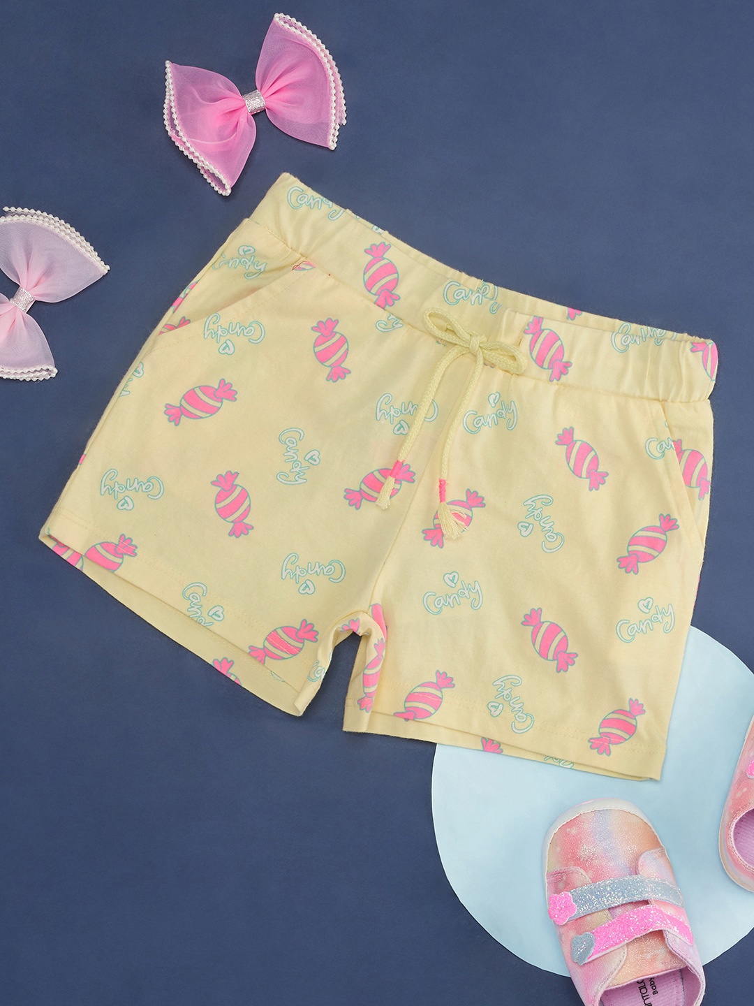 

Pantaloons Junior Girls Conversational Printed Cotton Regular Shorts, Yellow