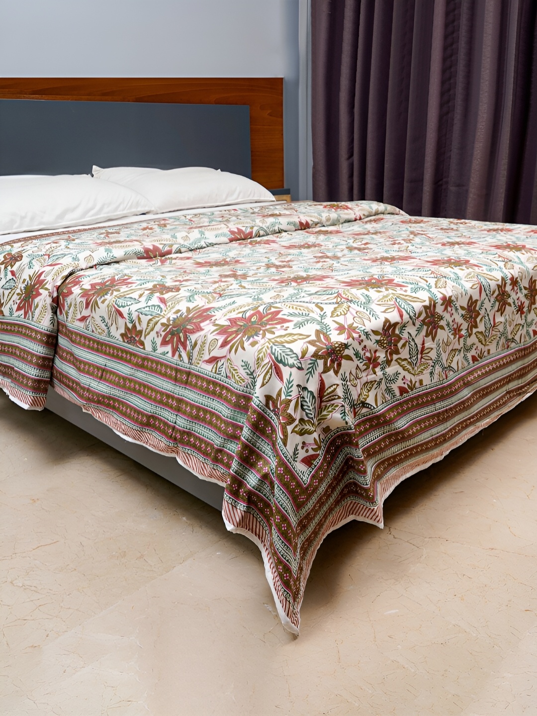 

inizio Brown & White Floral AC Room 300 GSM Double Bed Dohar