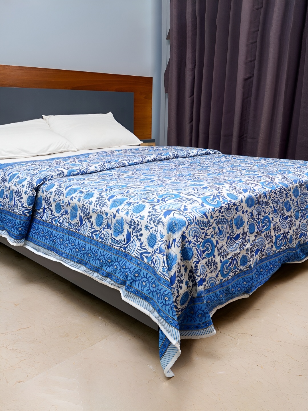 

inizio Blue Floral AC Room 200 GSM Double Bed Dohar