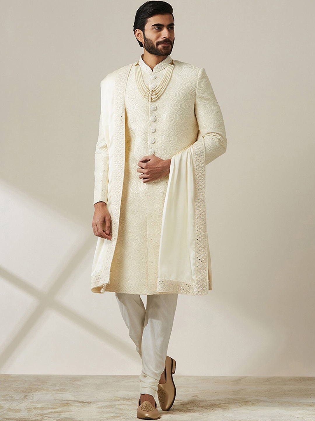 

Twamev Embroidered Mandarin Collar Sherwani, Cream