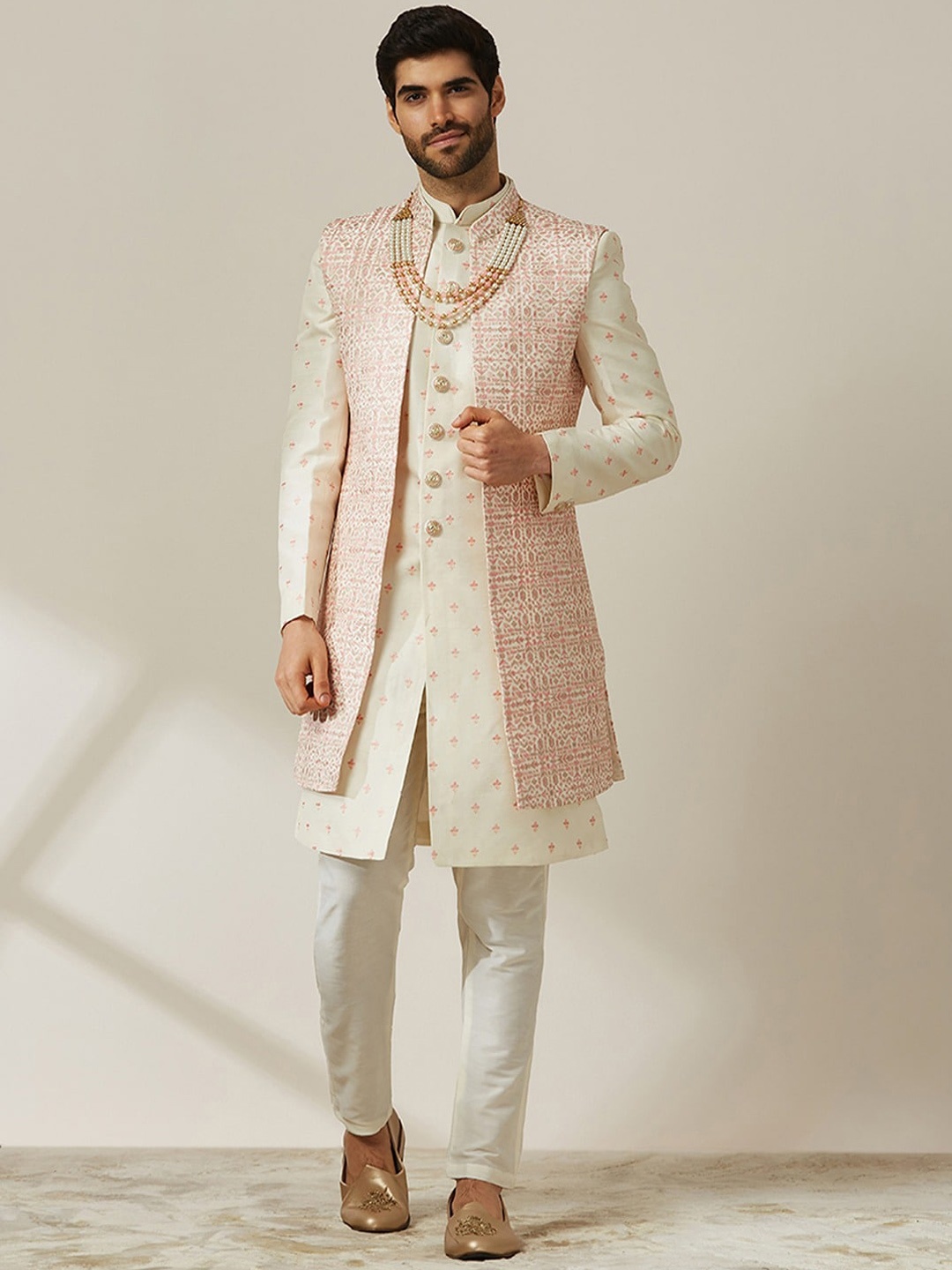 

Twamev Embroidered Mandarin Collar Sherwani, Cream