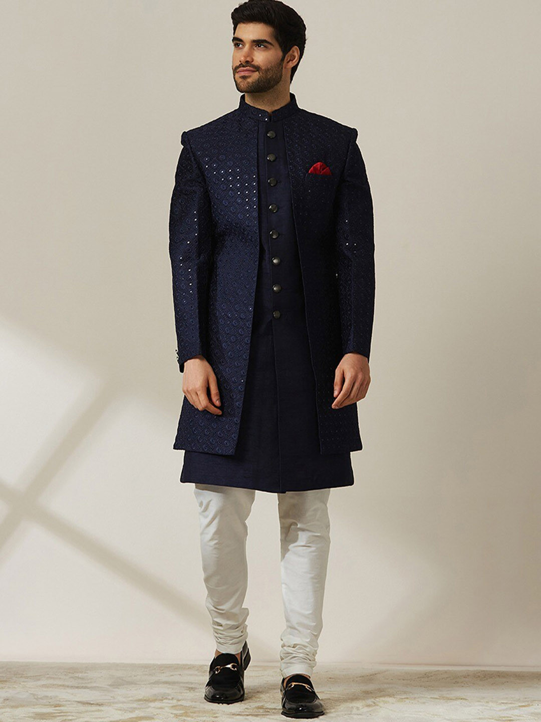 

Twamev Embroidered Mandarin Collar Sherwani, Navy blue