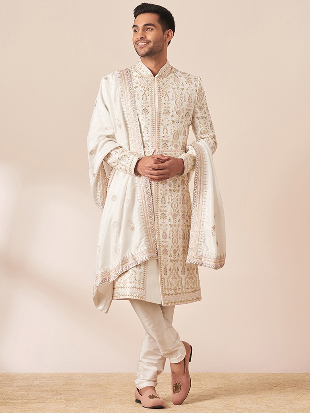 

Twamev Embroidered Mandarin Collar Sherwani, White