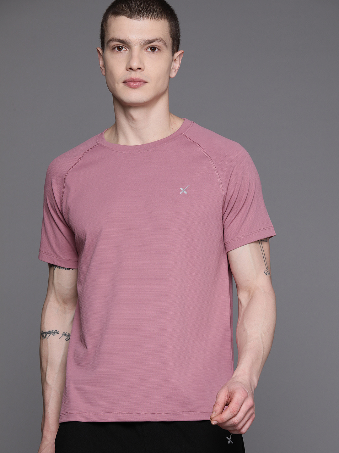 

HRX by Hrithik Roshan Men Raglan Sleeves Rapid-Dry Sports T-shirt, Mauve