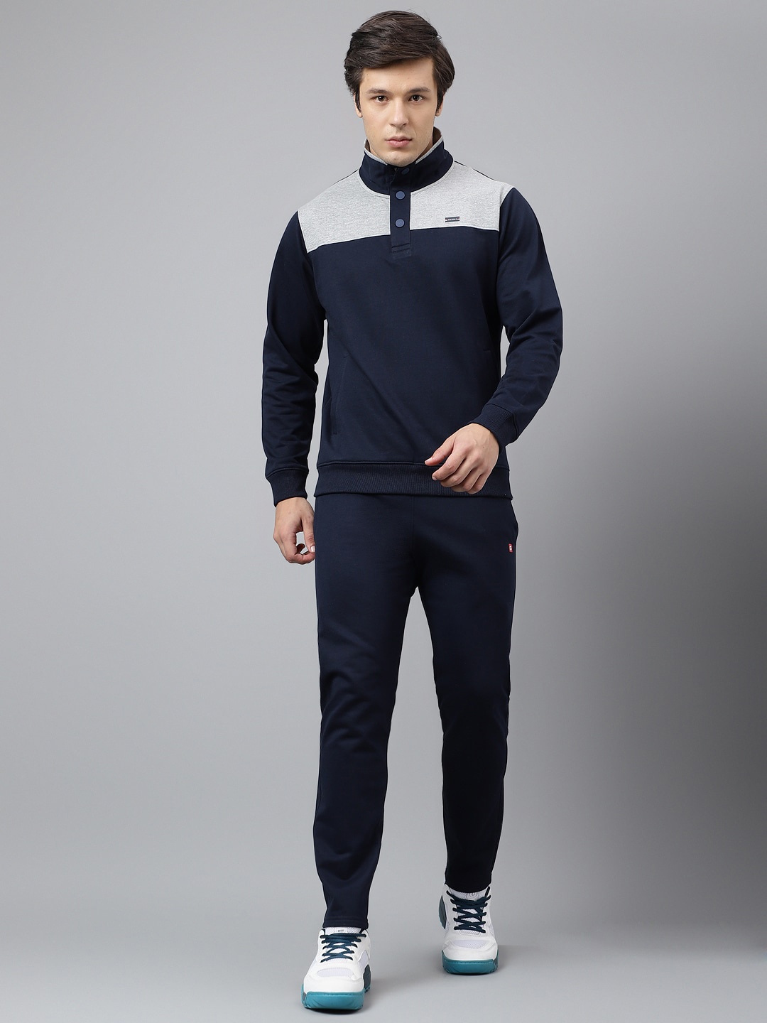 

FCK GOLD Colorblocked Mock Collar Tracksuit, Navy blue