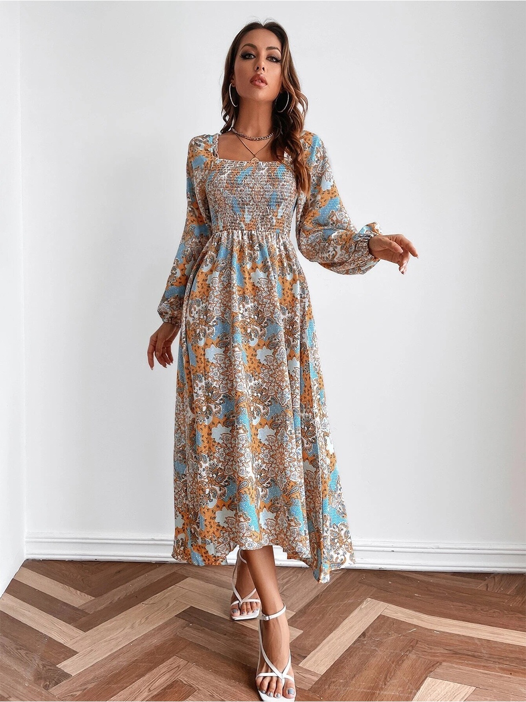 

Stylecast X Slyck Floral Printed Puffed Sleeves Smocked Fit and Flare Midi Dress, Blue