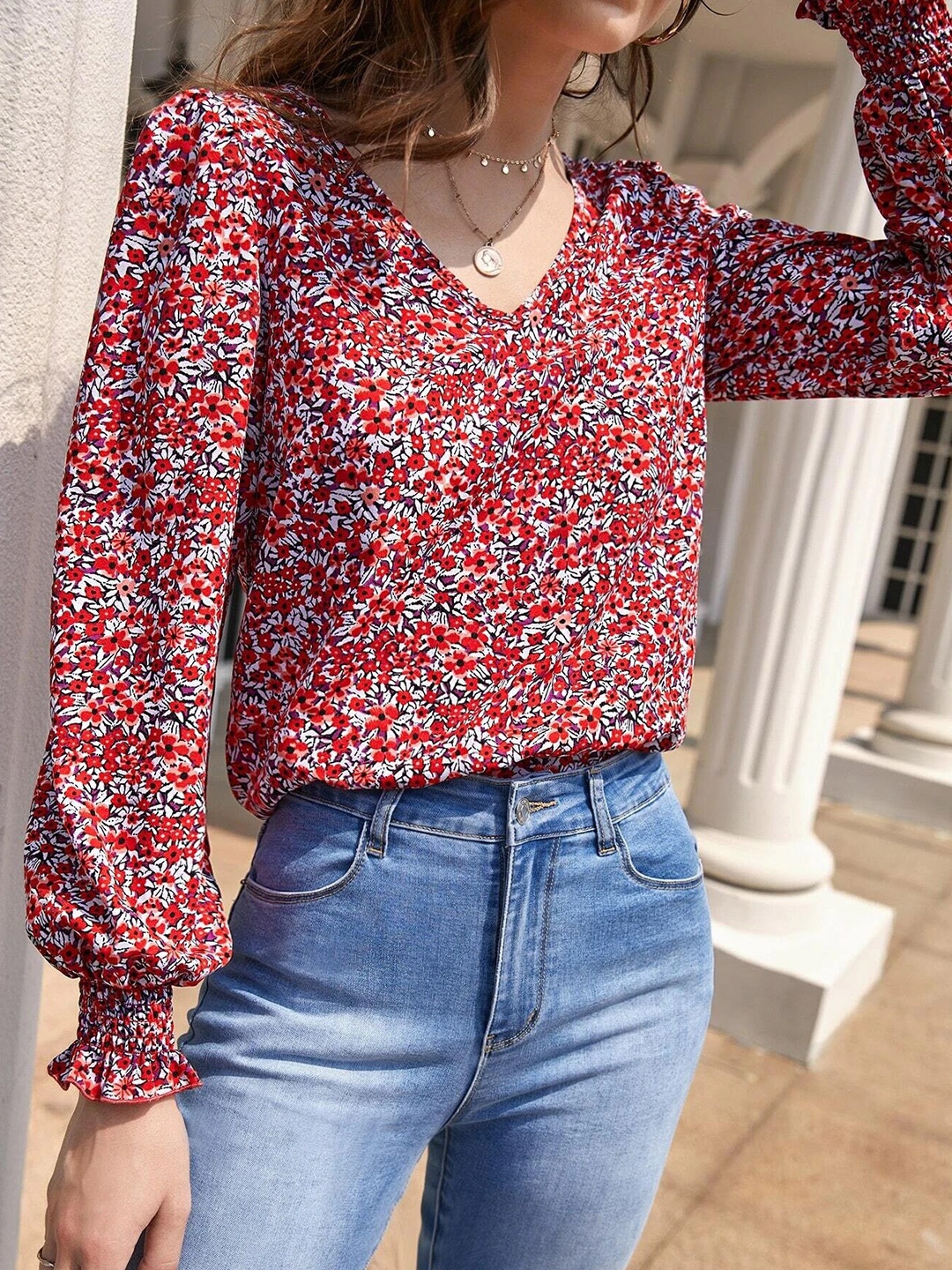 

Stylecast X Slyck Floral Printed V-Neck Puff Sleeves Top, Coral