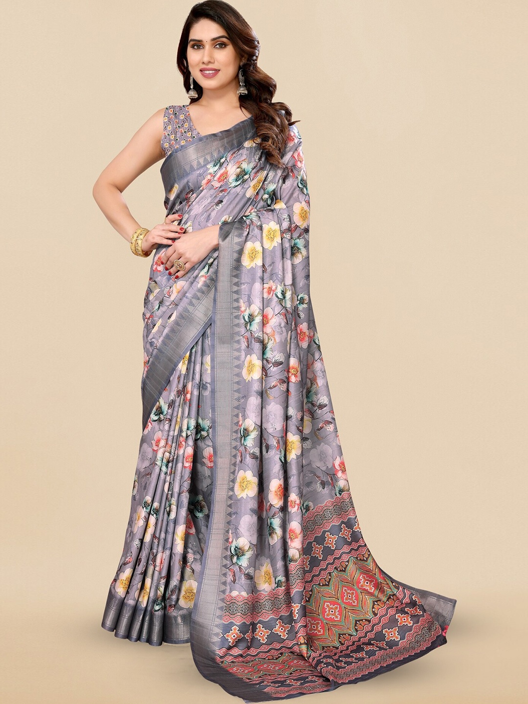

MIRCHI FASHION Floral Printed Zari Saree, Grey