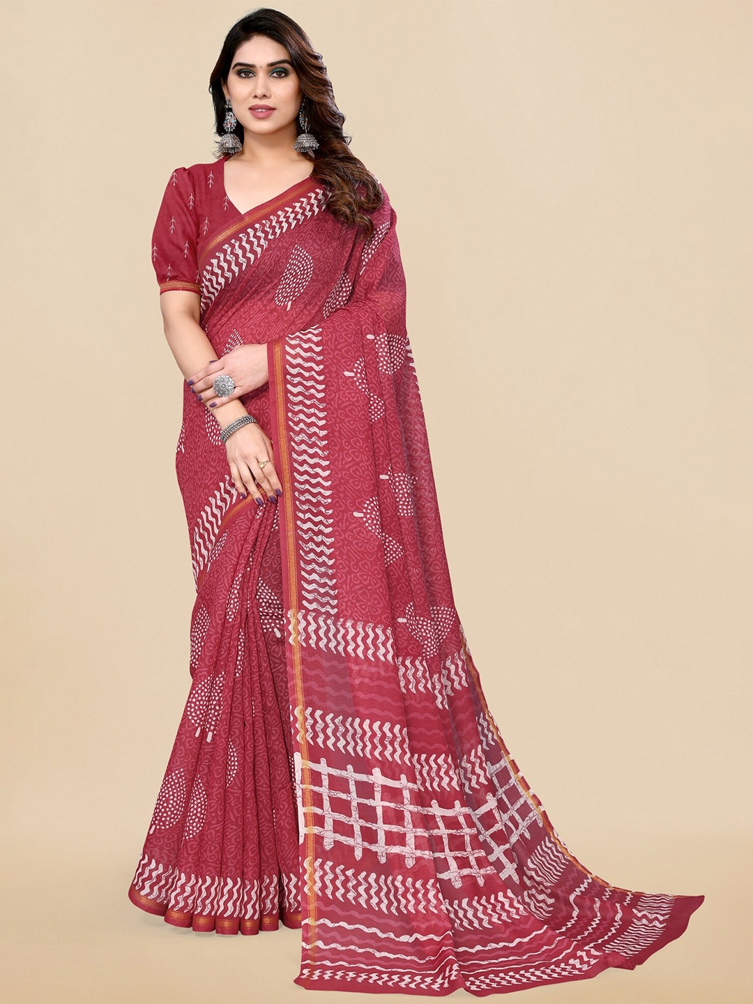 

MIRCHI FASHION Ethnic Motifs Printed Zari Block Print Saree, Maroon