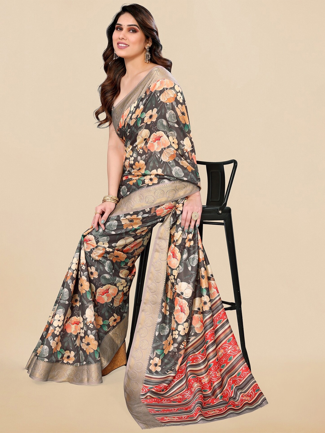 

MIRCHI FASHION Floral Printed Zari Saree, Brown