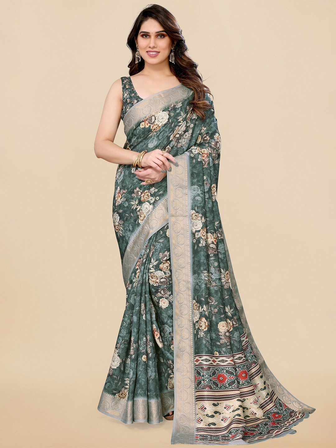 

MIRCHI FASHION Floral Printed Ikat Saree, Green