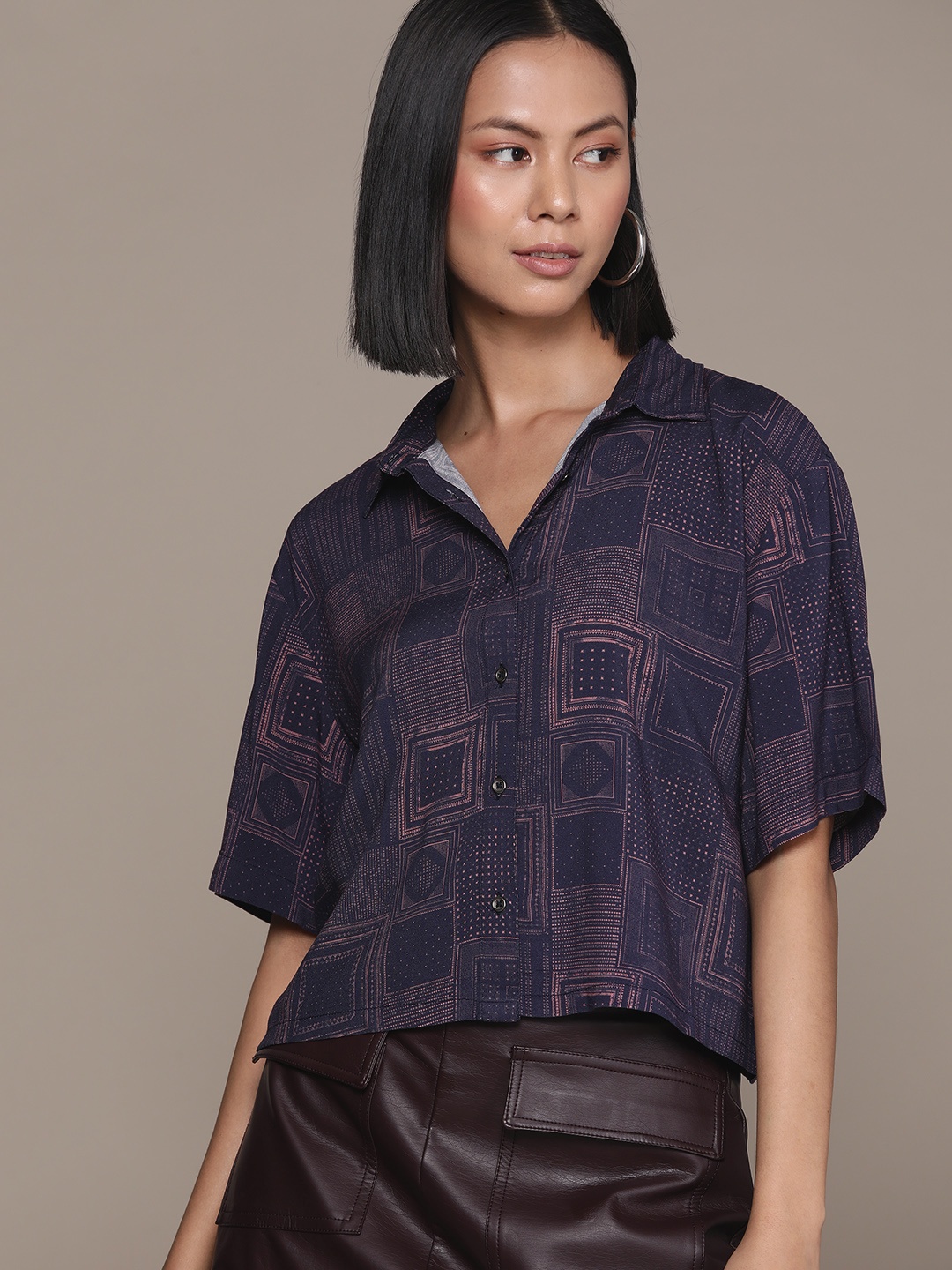 

The Roadster Lifestyle Co. Boxy Printed Casual Shirt, Navy blue