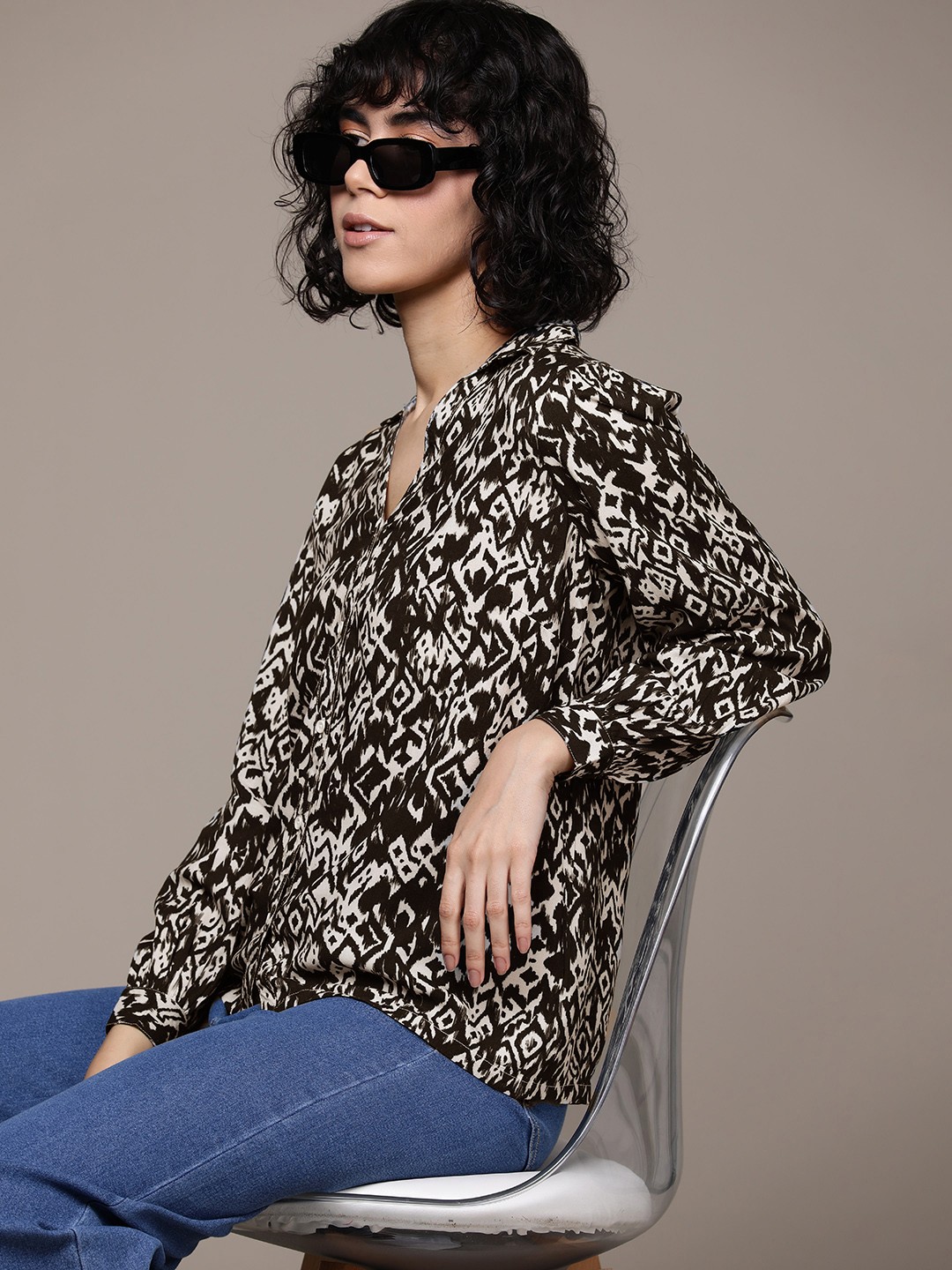 

The Roadster Lifestyle Co. Printed Casual Shirt, Black