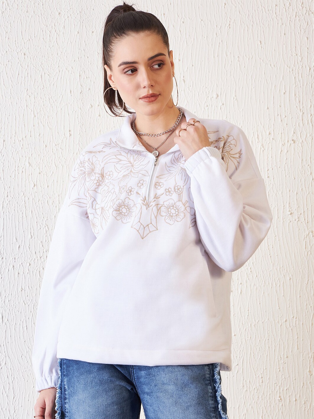 

Antheaa White Floral Embroidered Mock Collar Fleece Pullover