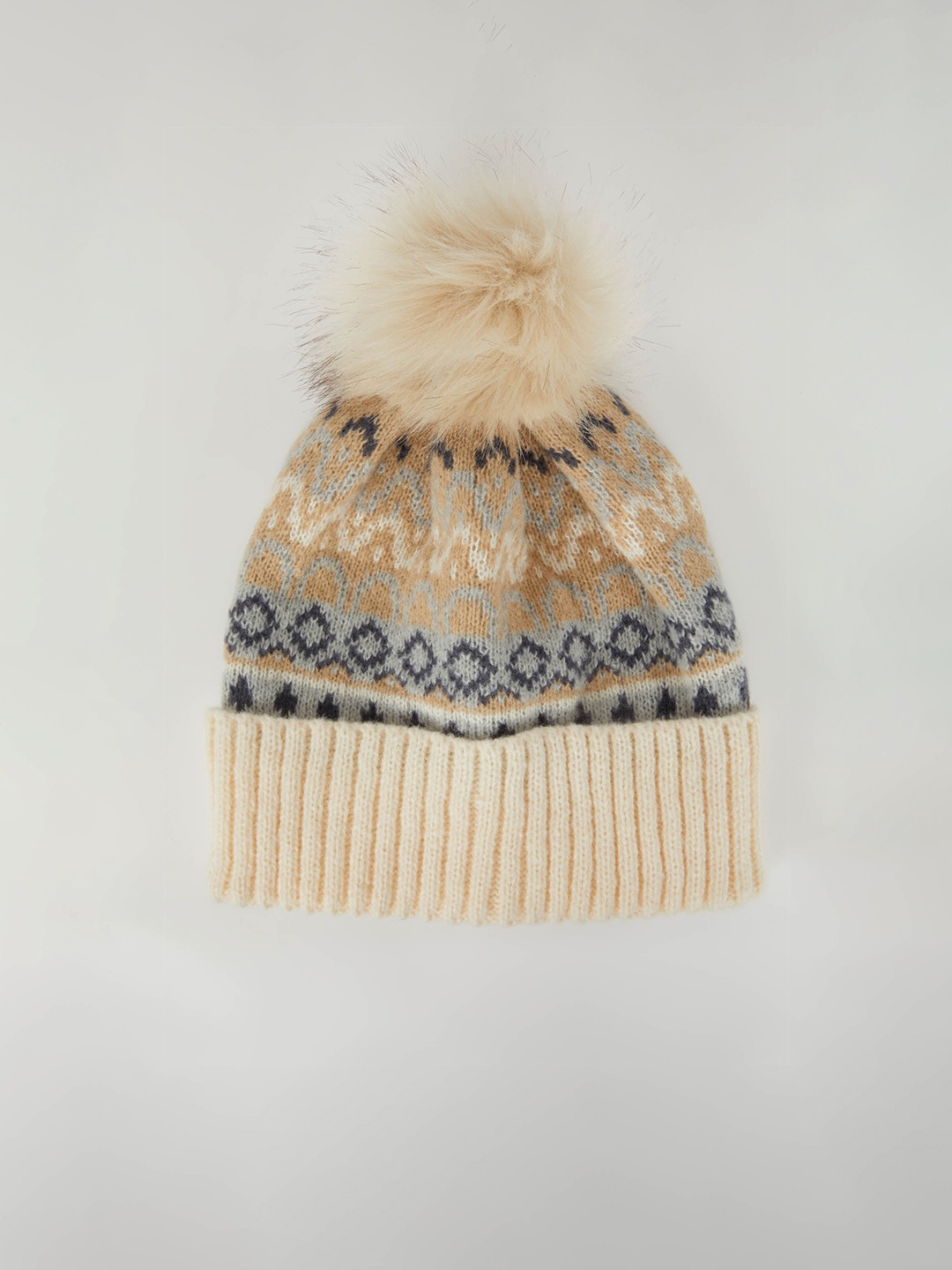 

DeFacto Women Self Design Beanie, Cream