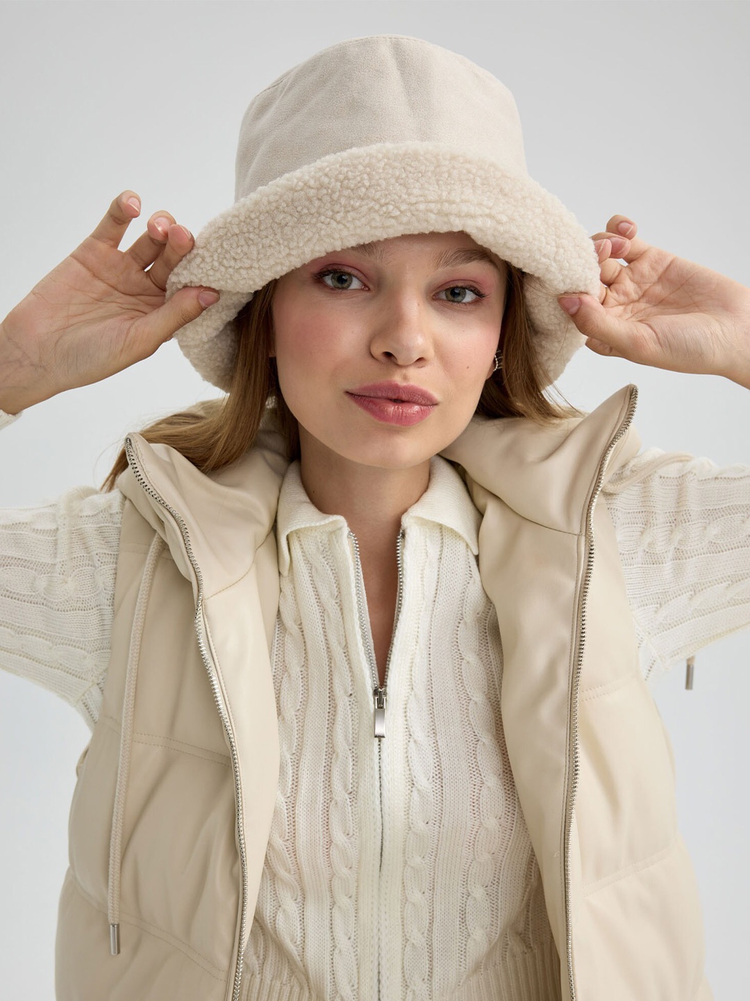 

DeFacto Women Self Design Bucket Hat, Beige