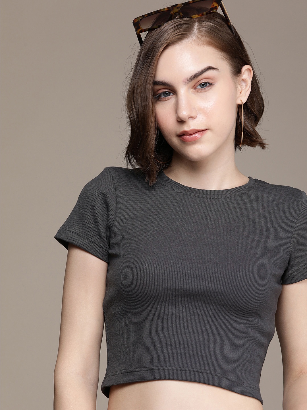 

Roadster Solid Regular Crop Top, Grey