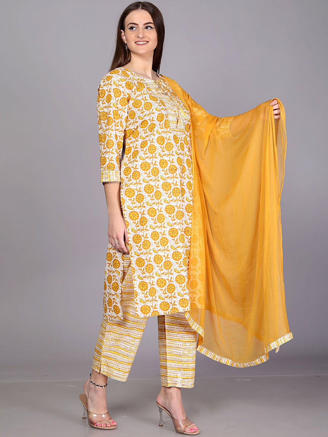 

JC4U Ethnic Motif Printed Gotta Patti Pure Cotton Kurta With Trousers & Dupatta, Yellow