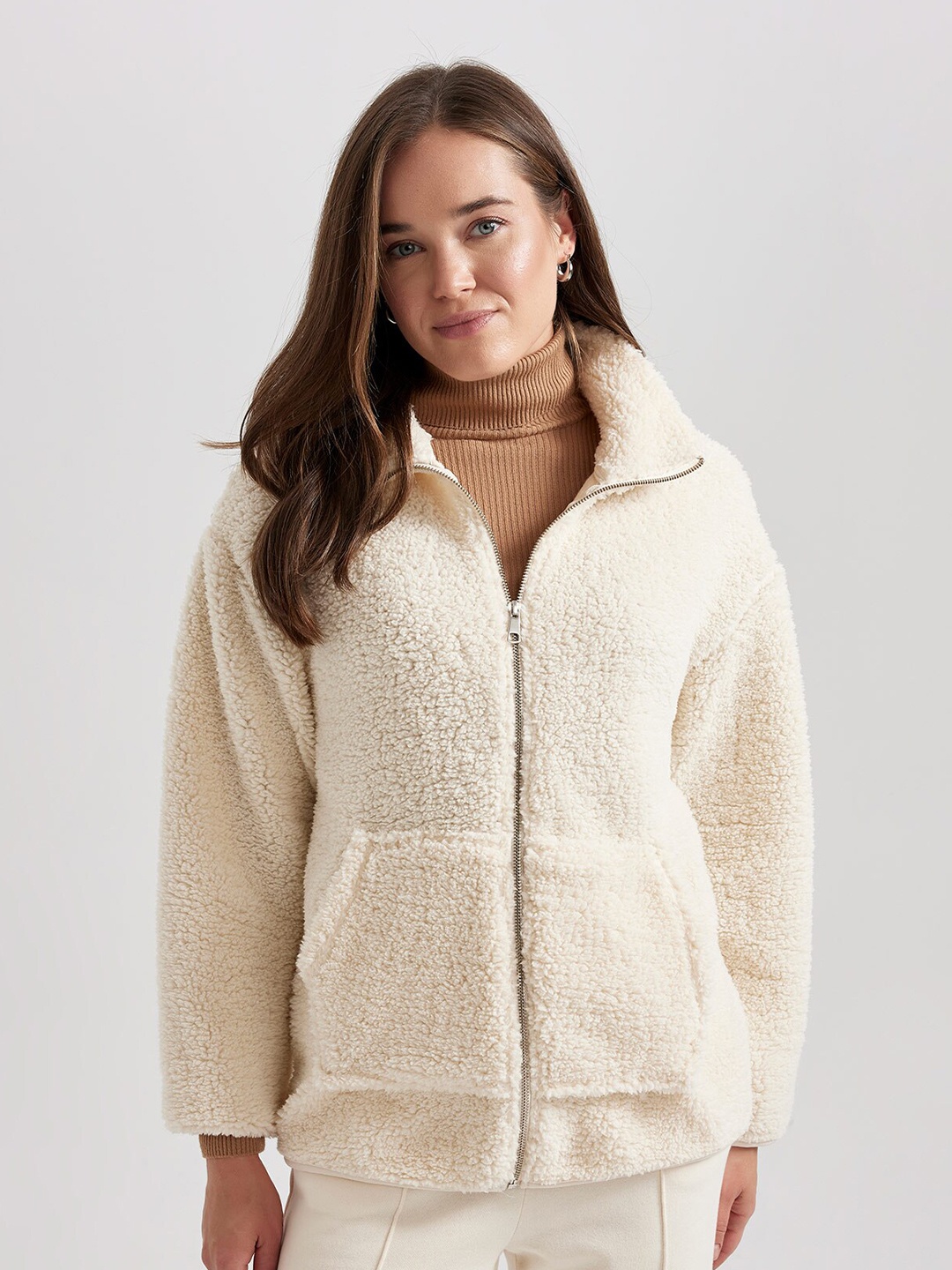 

DeFacto Mock Collar Long Sleeves Fur Front-Open Sweater, Cream