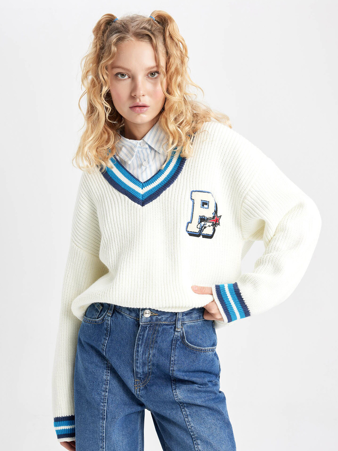 

DeFacto Cable knit Self Design Acrylic Pullover, White
