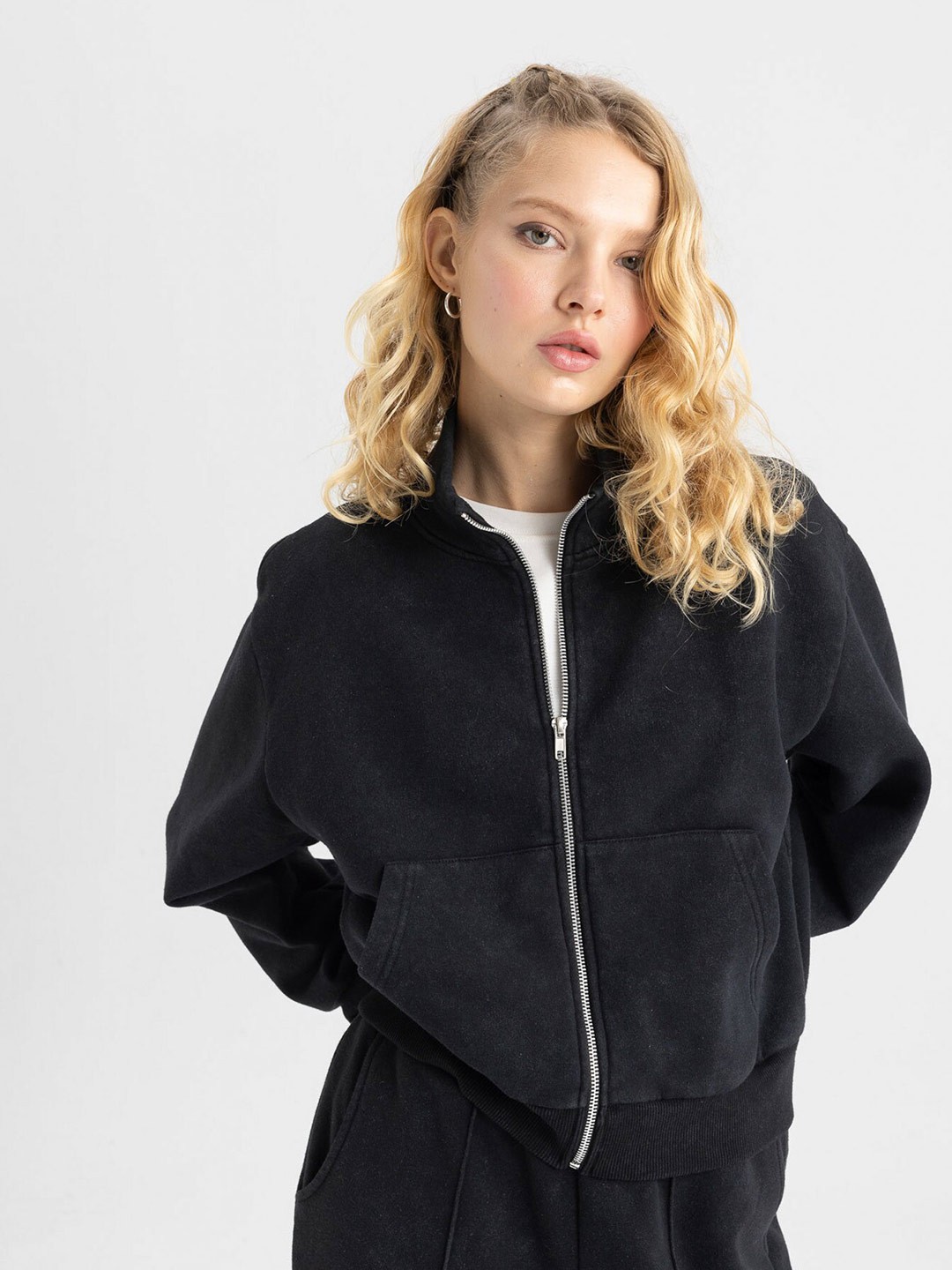 

DeFacto Mock Collar Zipper Tailored Jacket, Black
