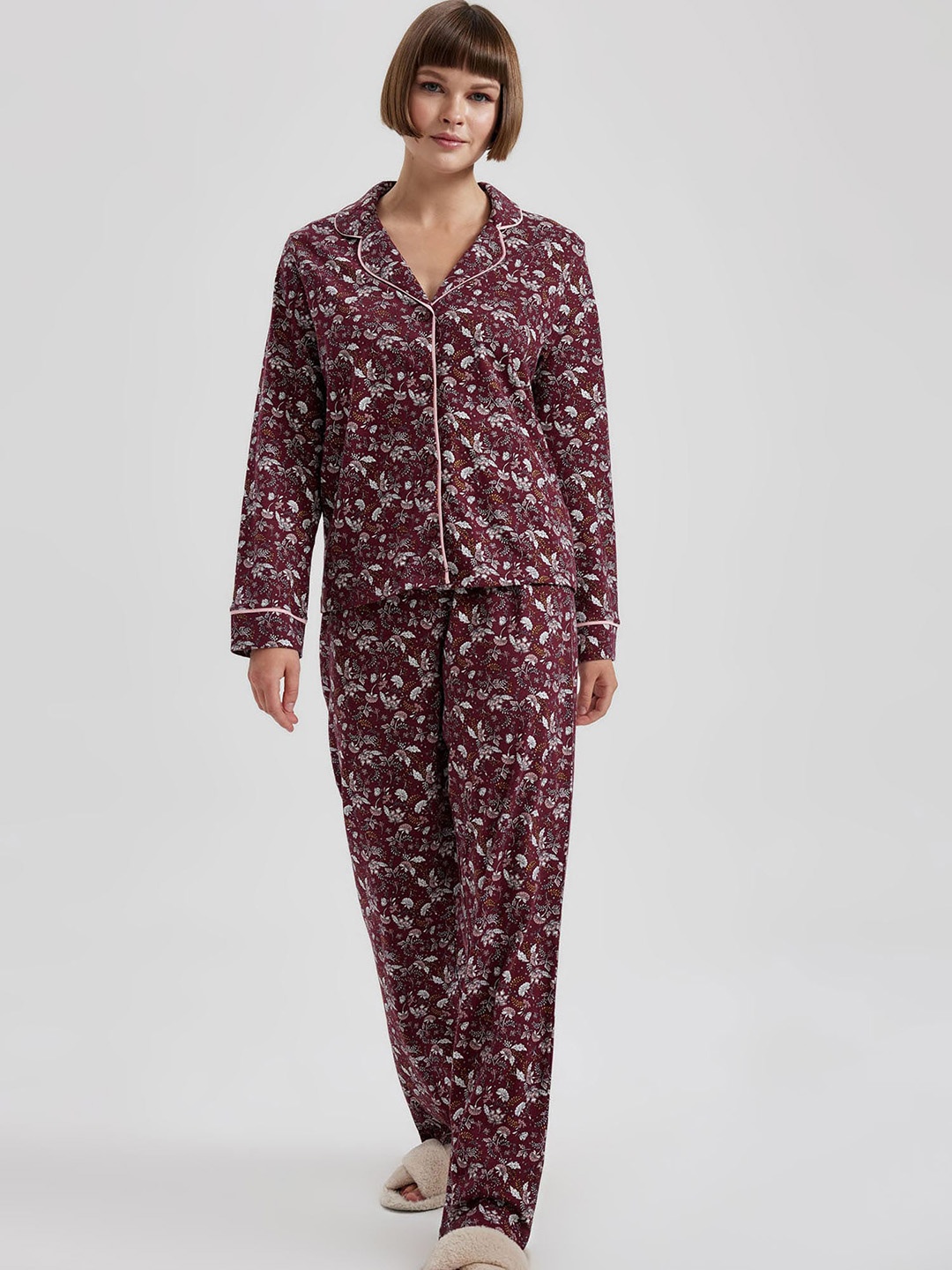 

DeFacto Women Printed Lounge Pants, Brown