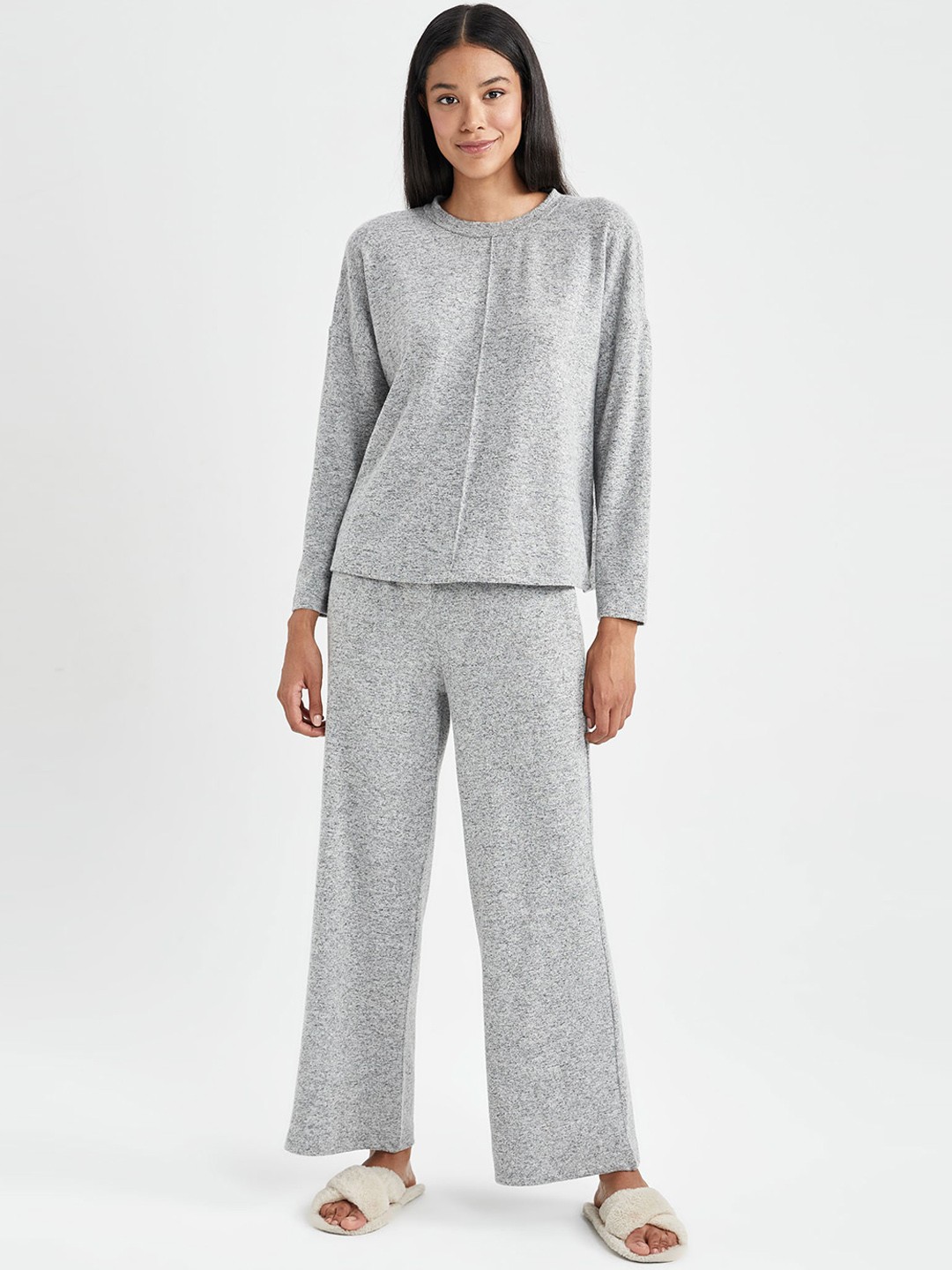 

DeFacto Women Mid-Rise Self Design Trouser, Grey