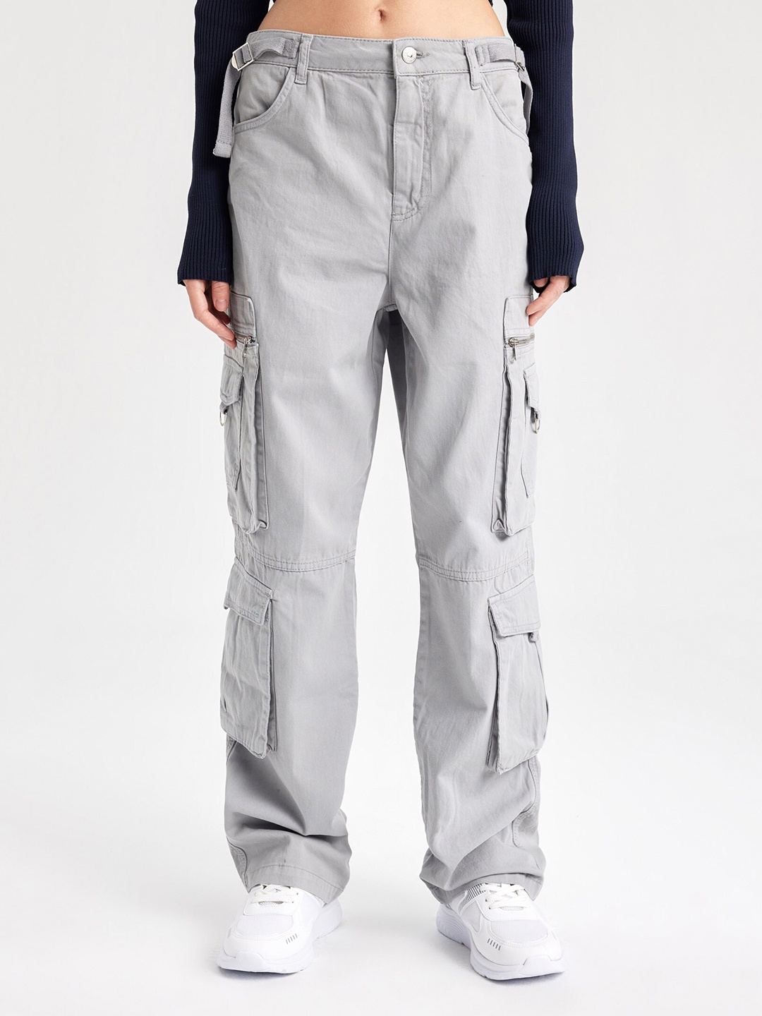 

DeFacto Women Mid Rise Pure Cotton Cargos, Blue