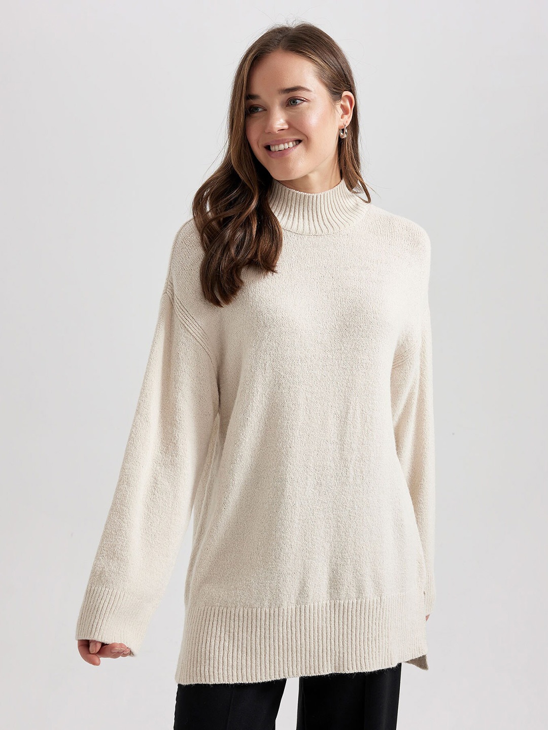 

DeFacto Turtle Neck Longline Pullover Sweater, White