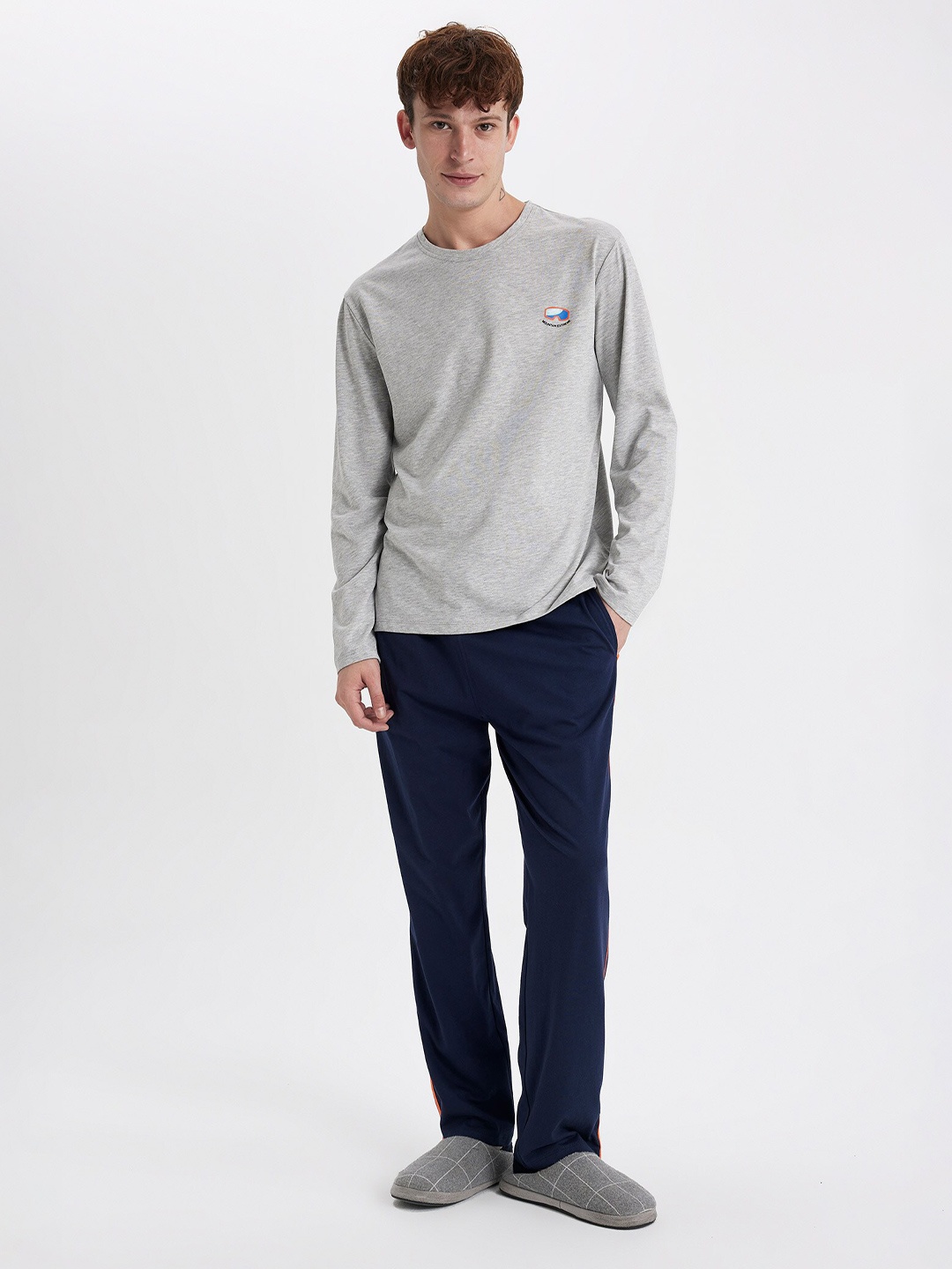 

DeFacto Round Neck Night suit, Grey