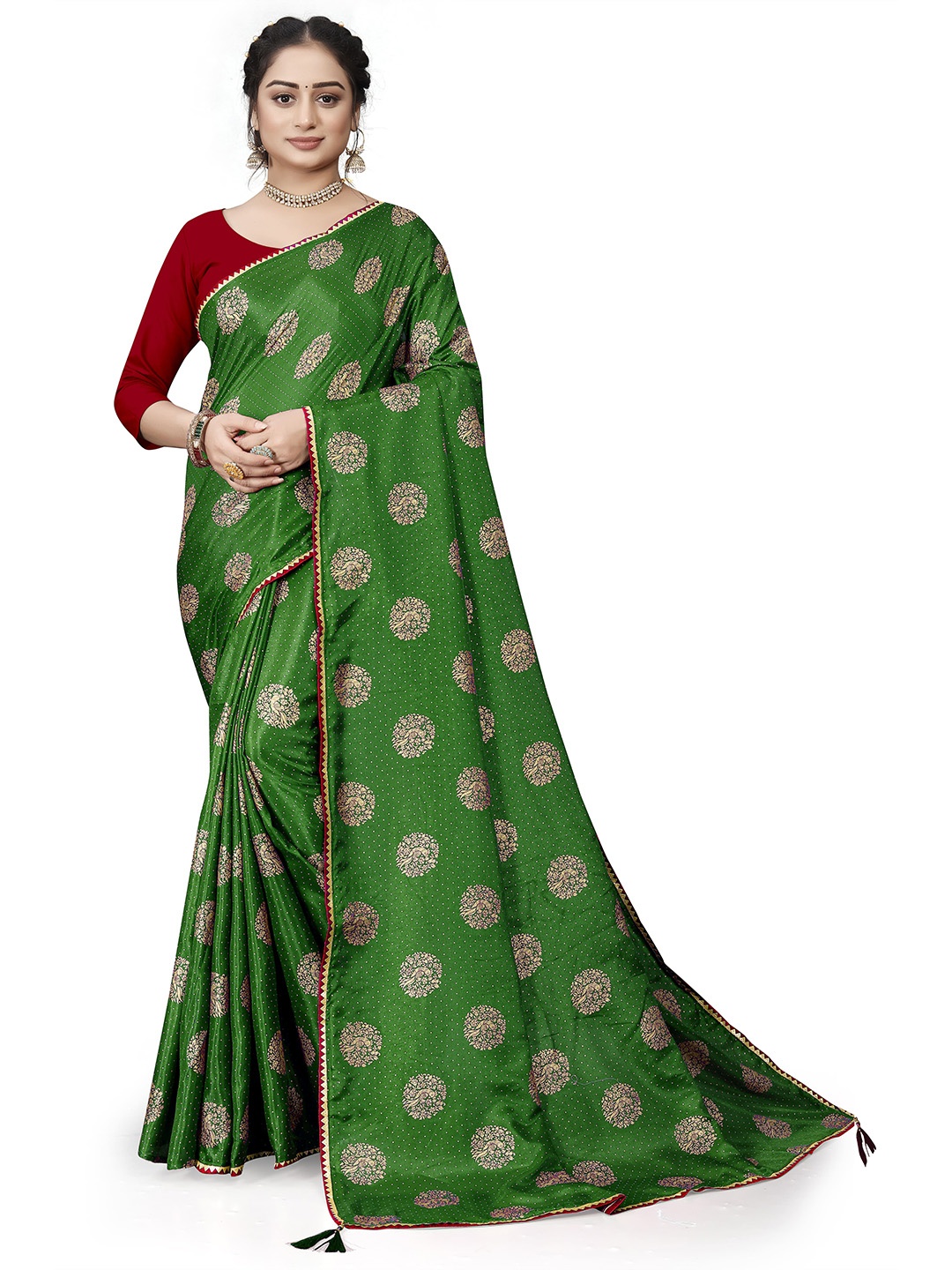 

ZELZIS Ethnic Motifs Printed Gotta Patti Saree, Green