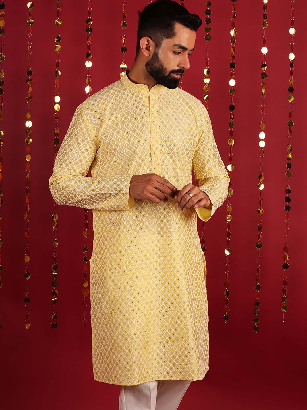 

Lightpole Ethnic Motifs Embroidered Sequined Mandarin Collar Cotton Silk Straight Kurta, Yellow