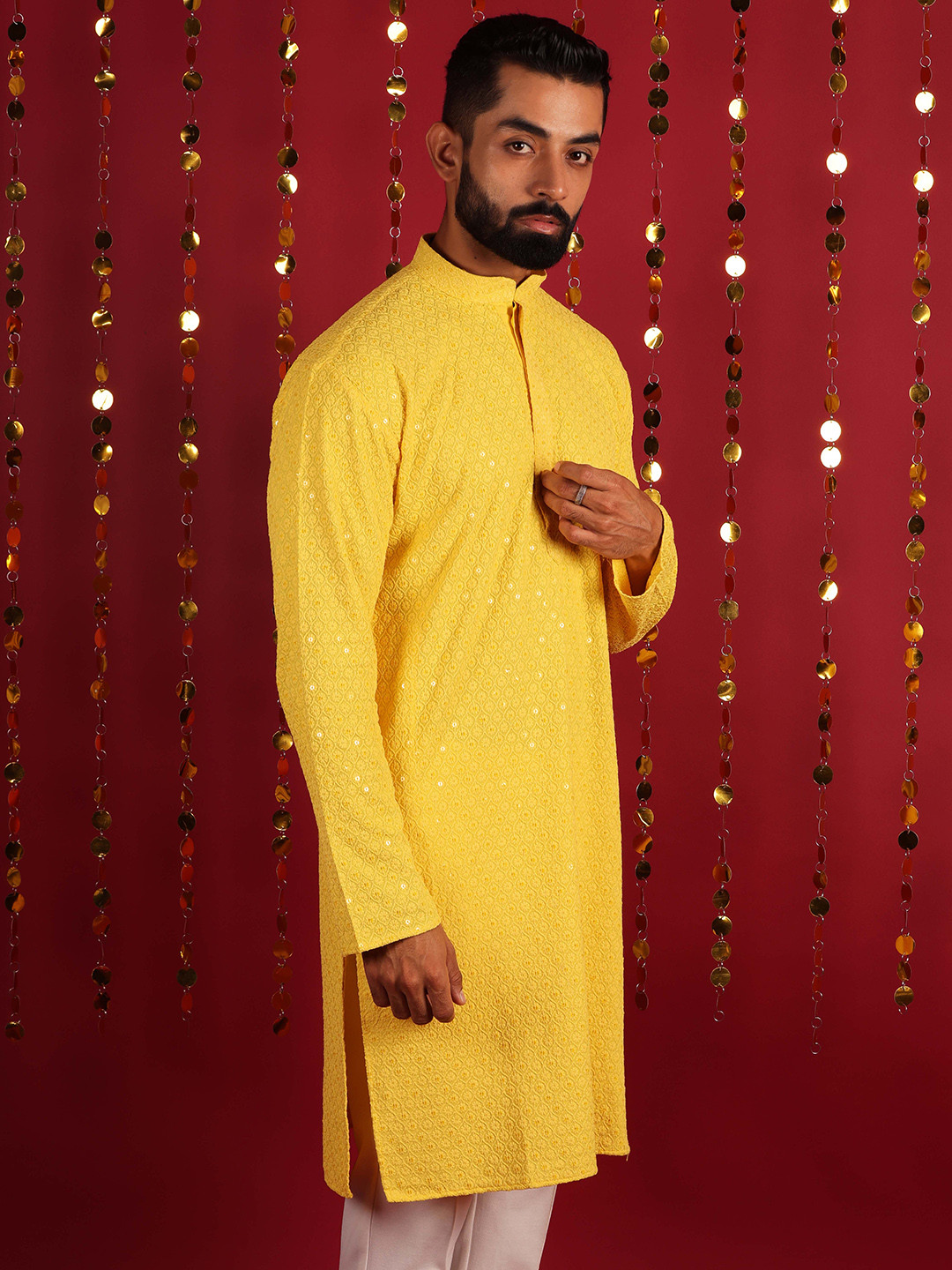 

Lightpole Floral Embroidered Sequinned Pure Cotton Straight Kurta, Yellow