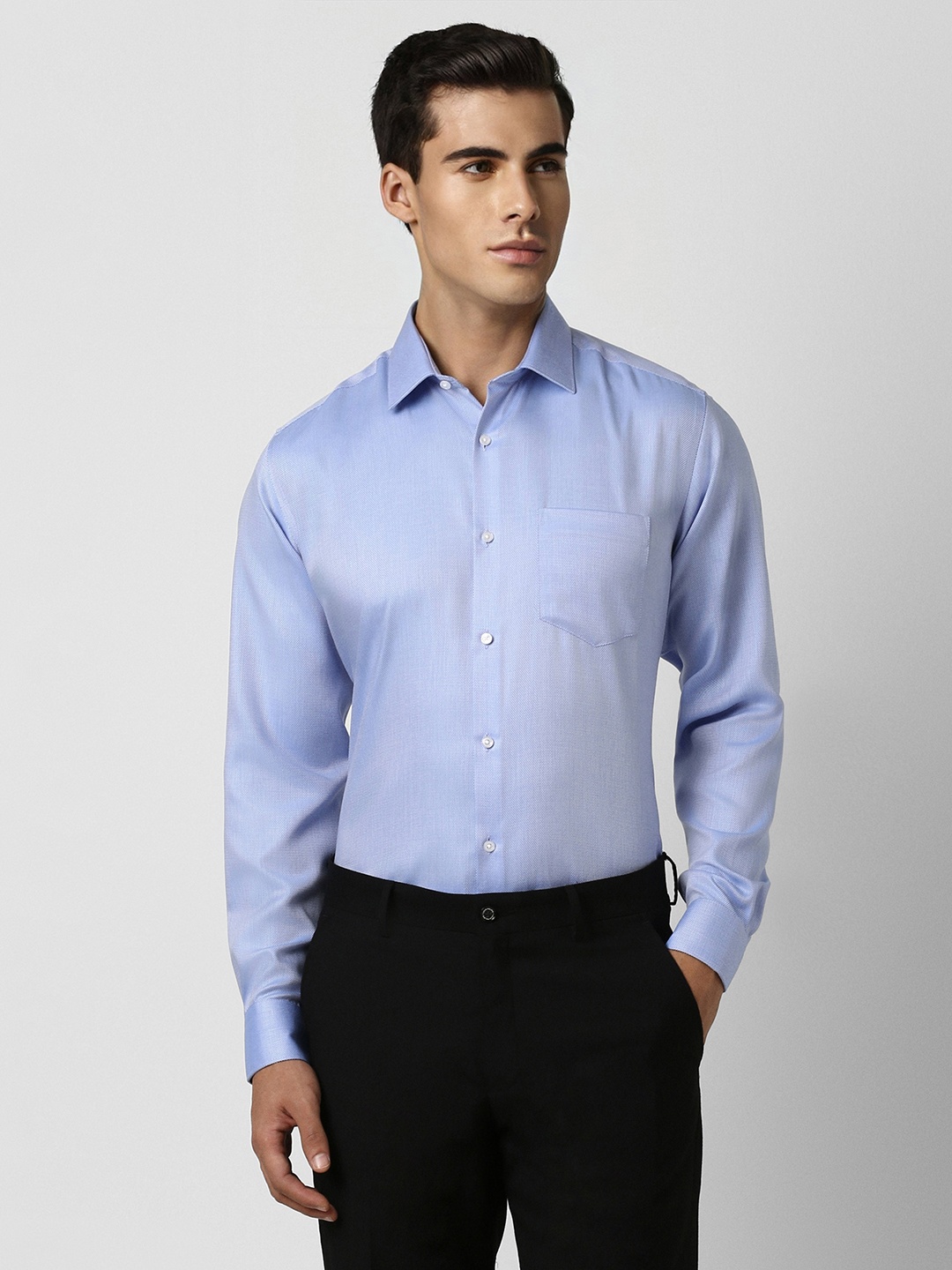 

Van Heusen Men Blue Formal Shirt