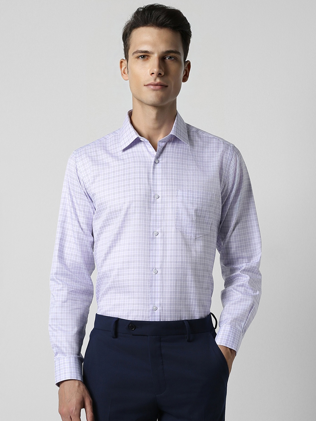 

Van Heusen Men Purple Checked Formal Shirt