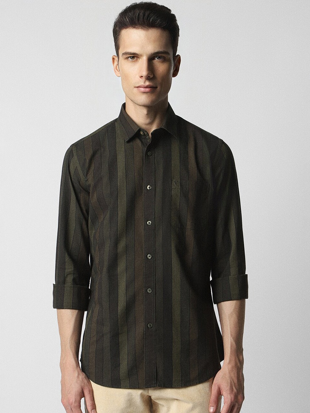 

Van Heusen Sport Slim Fit Vertical Striped Casual Shirt, Green