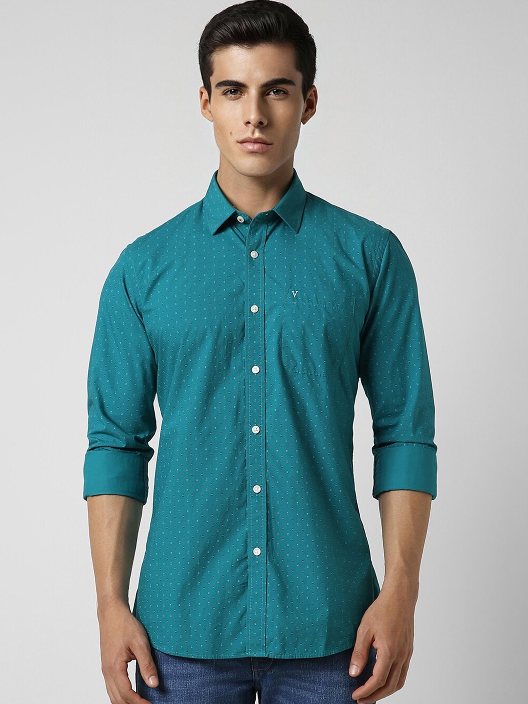 

Van Heusen Sport Slim Fit Micro Ditsy Printed Pure Cotton Casual Shirt, Green