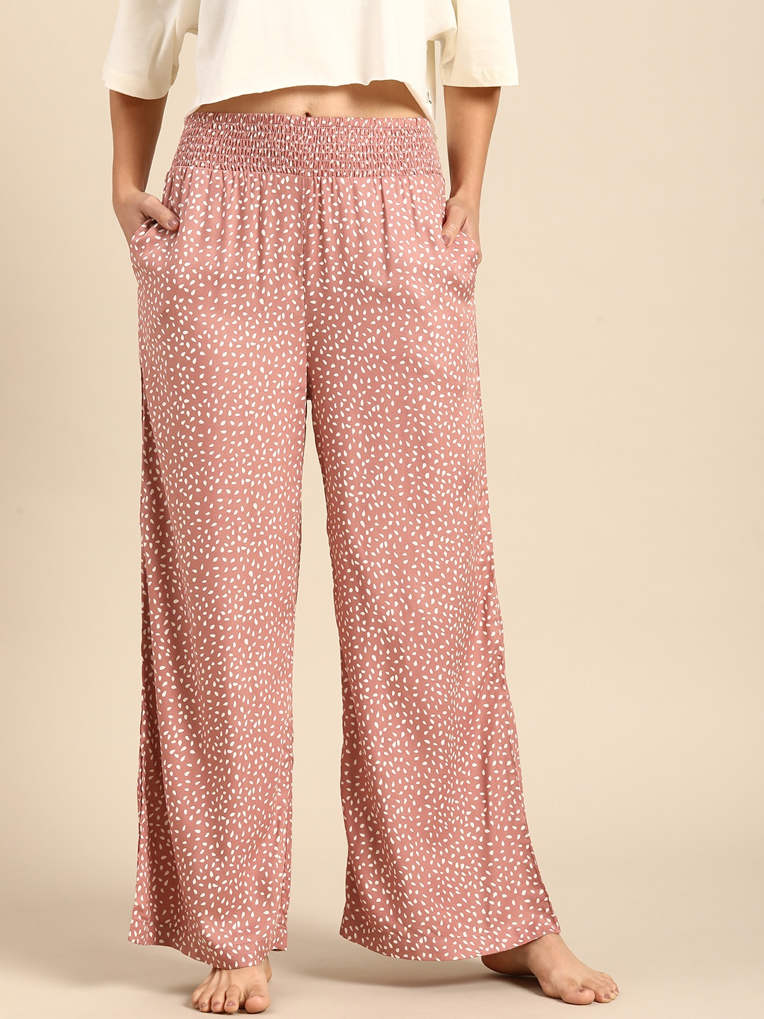 

Mystere Paris Women Printed Lounge Pants, Peach