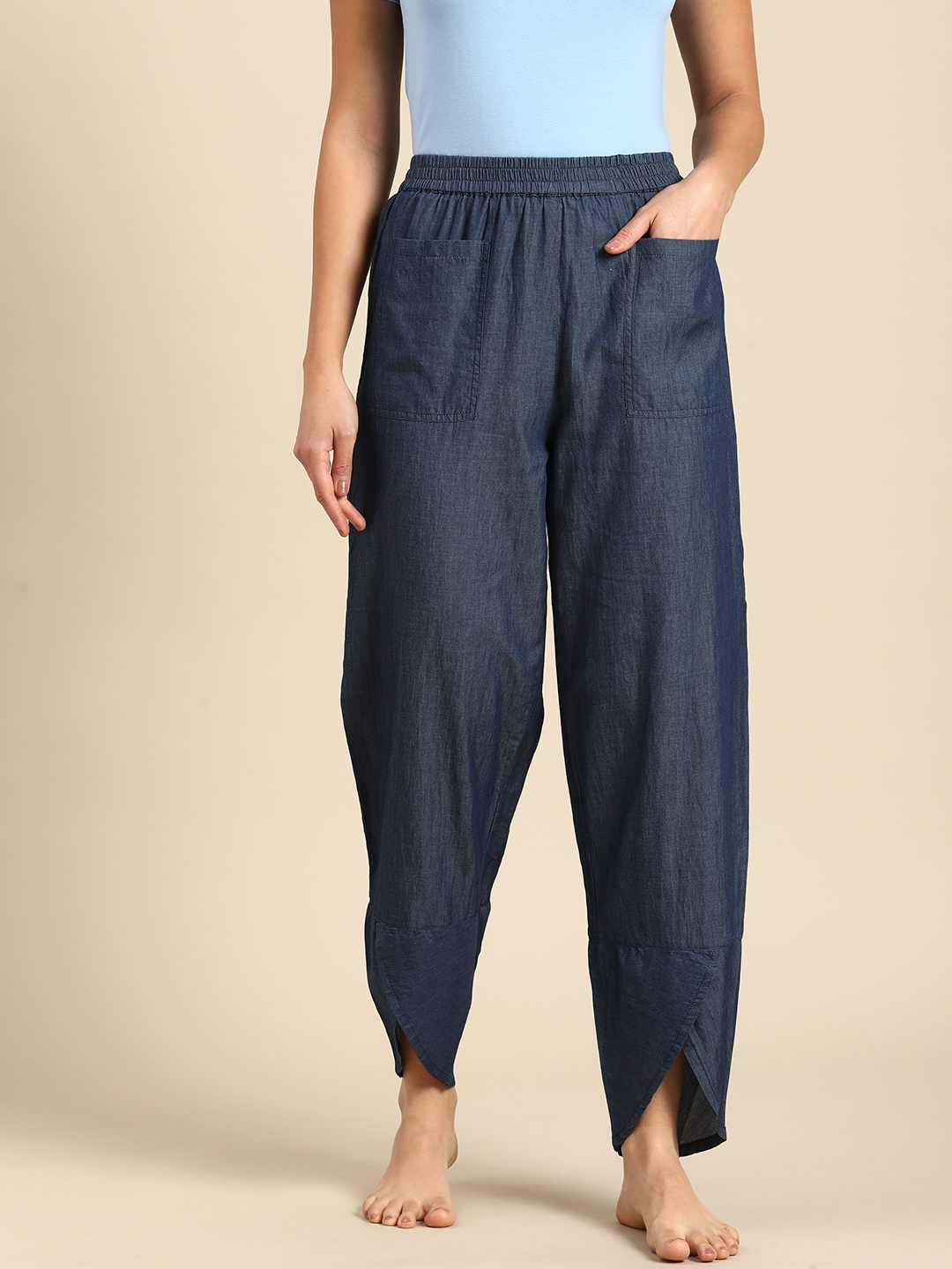 

Mystere Paris Mid-Rise Chambray Lounge Pants, Navy blue