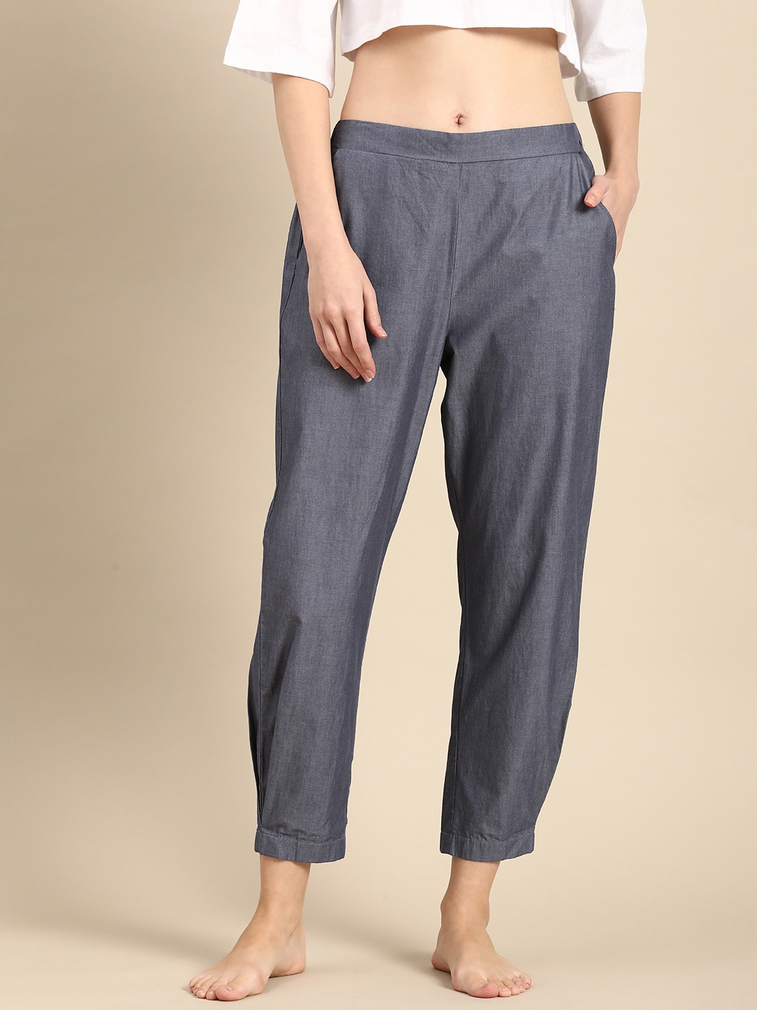 

Mystere Paris Mid-Rise Lounge Pants, Charcoal