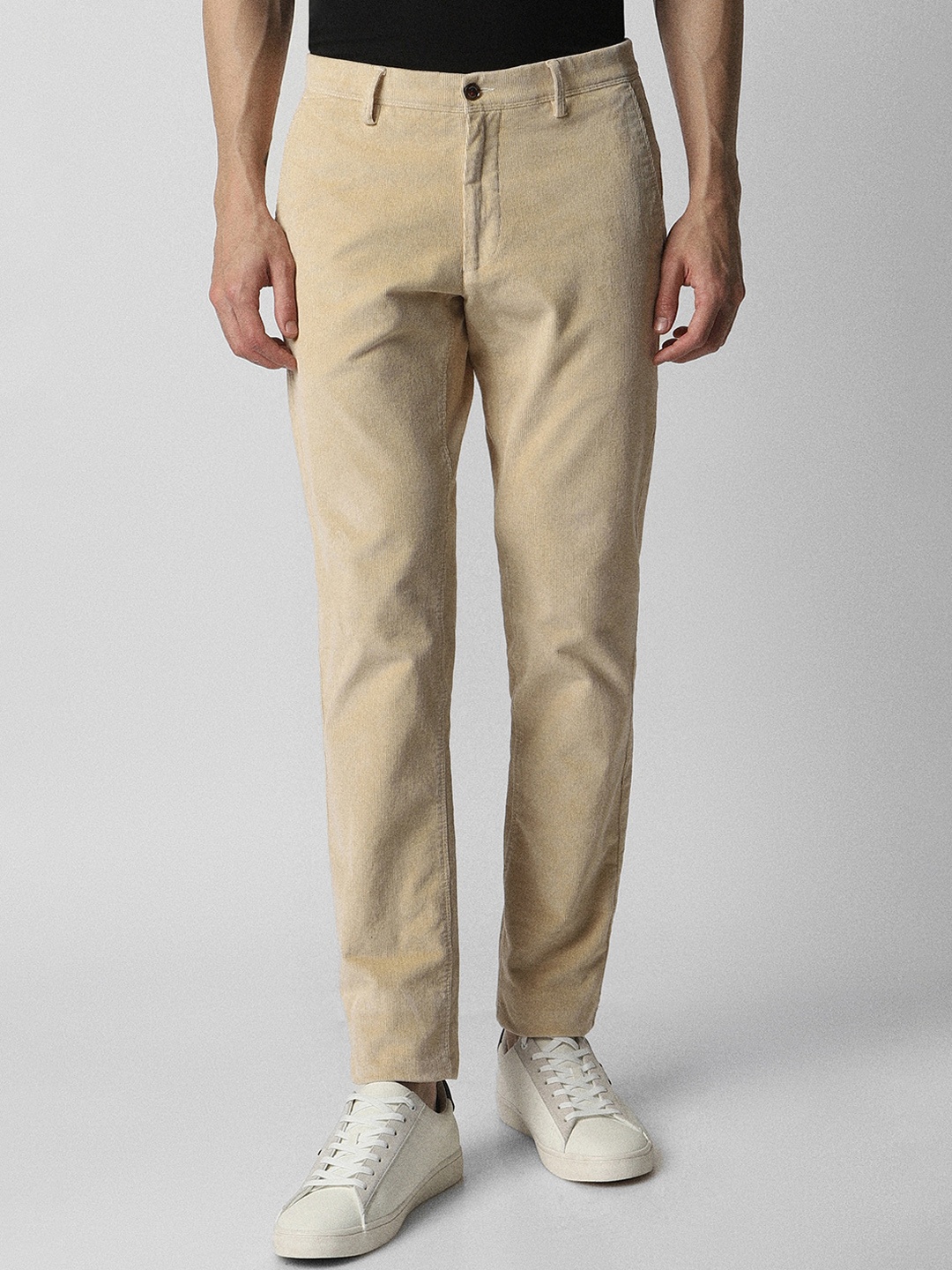 

Van Heusen Sport Men Mid Rise Slim Fit Cotton Trousers, Beige