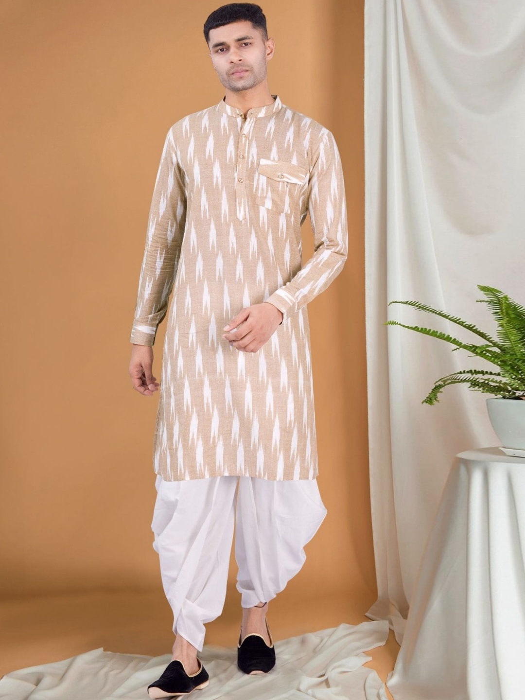 

SHIWAM ETHNIX Abstract Printed Mandarin Collar Straight Kurta With Dhoti Pants, Brown