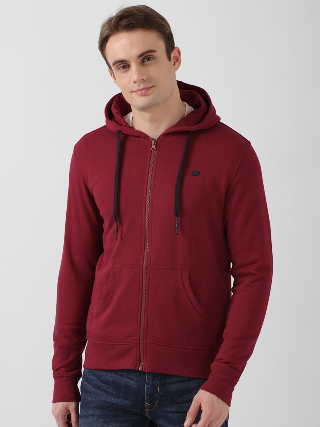 

Peter England Casuals Hooded Sweatshirt, Maroon