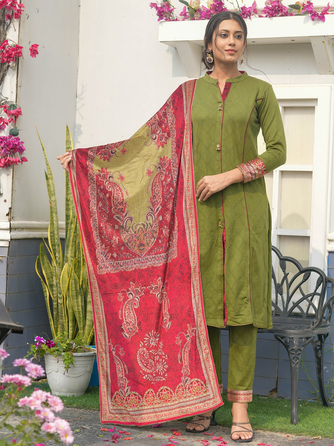 

Idhu Women Olive Green Panelled Kurta with Trousers & With Dupatta