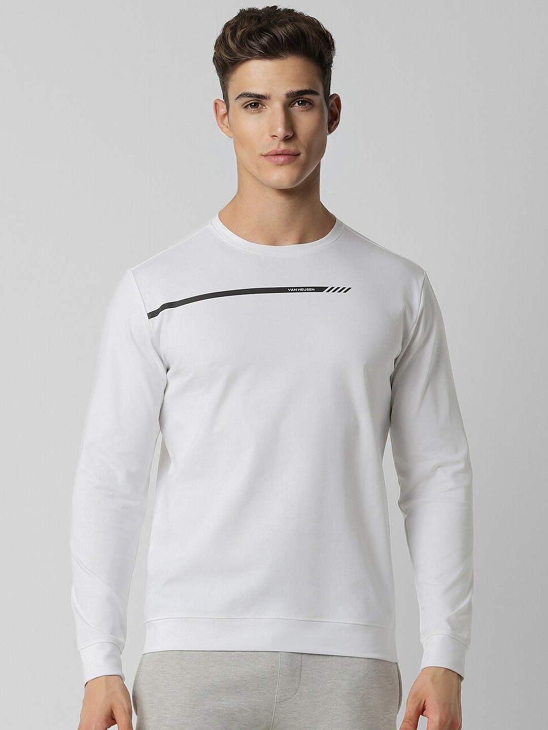 

Van Heusen Flex Round Neck Long Sleeves Pullover, White