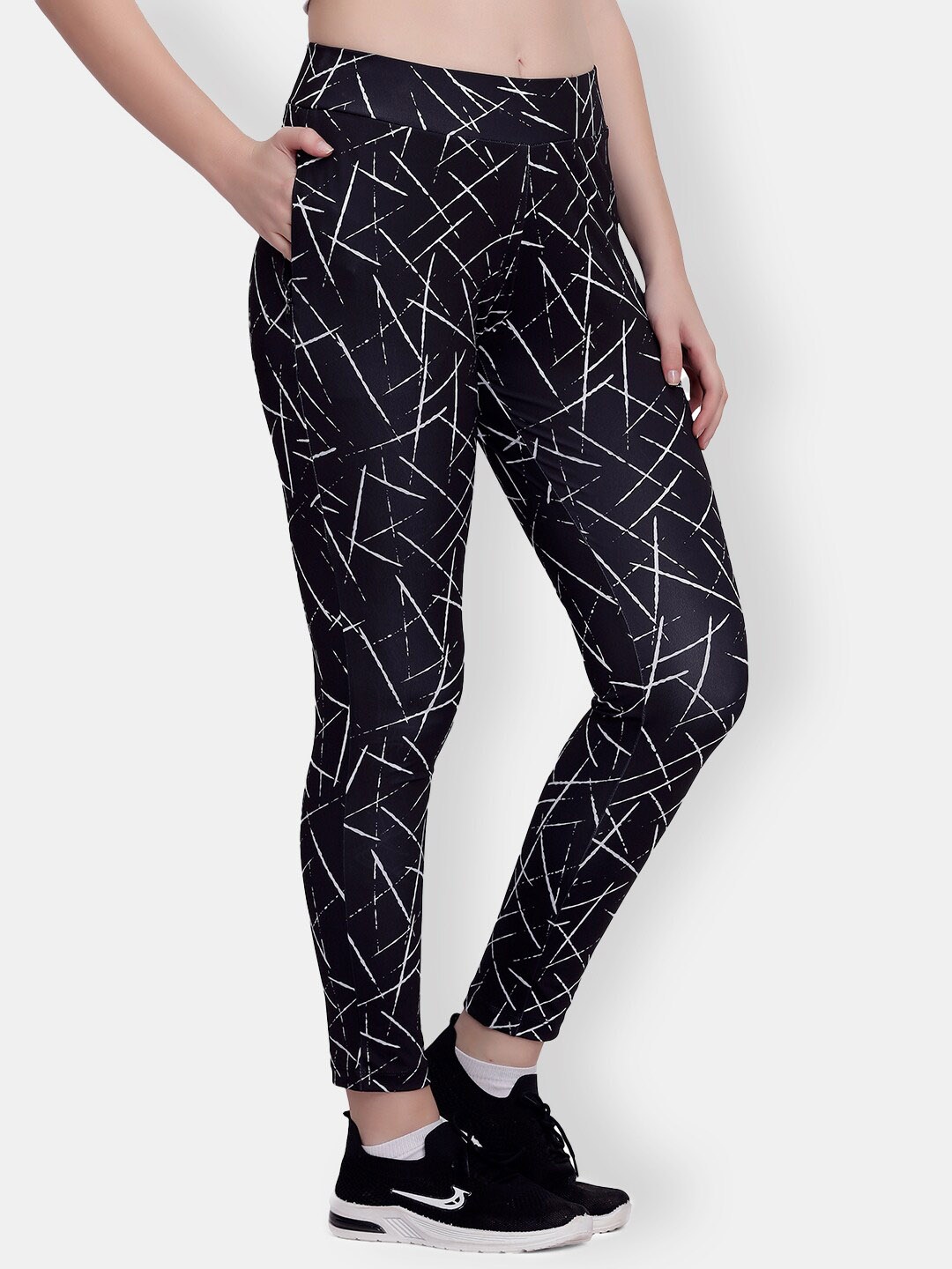 

MAYSIXTY Women Geometric Printed Yoga Track Pant, Black