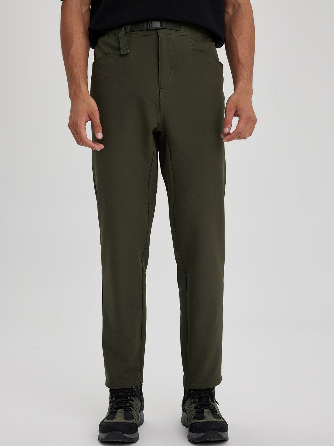 

DeFacto Men Mid-Rise Trousers, Olive