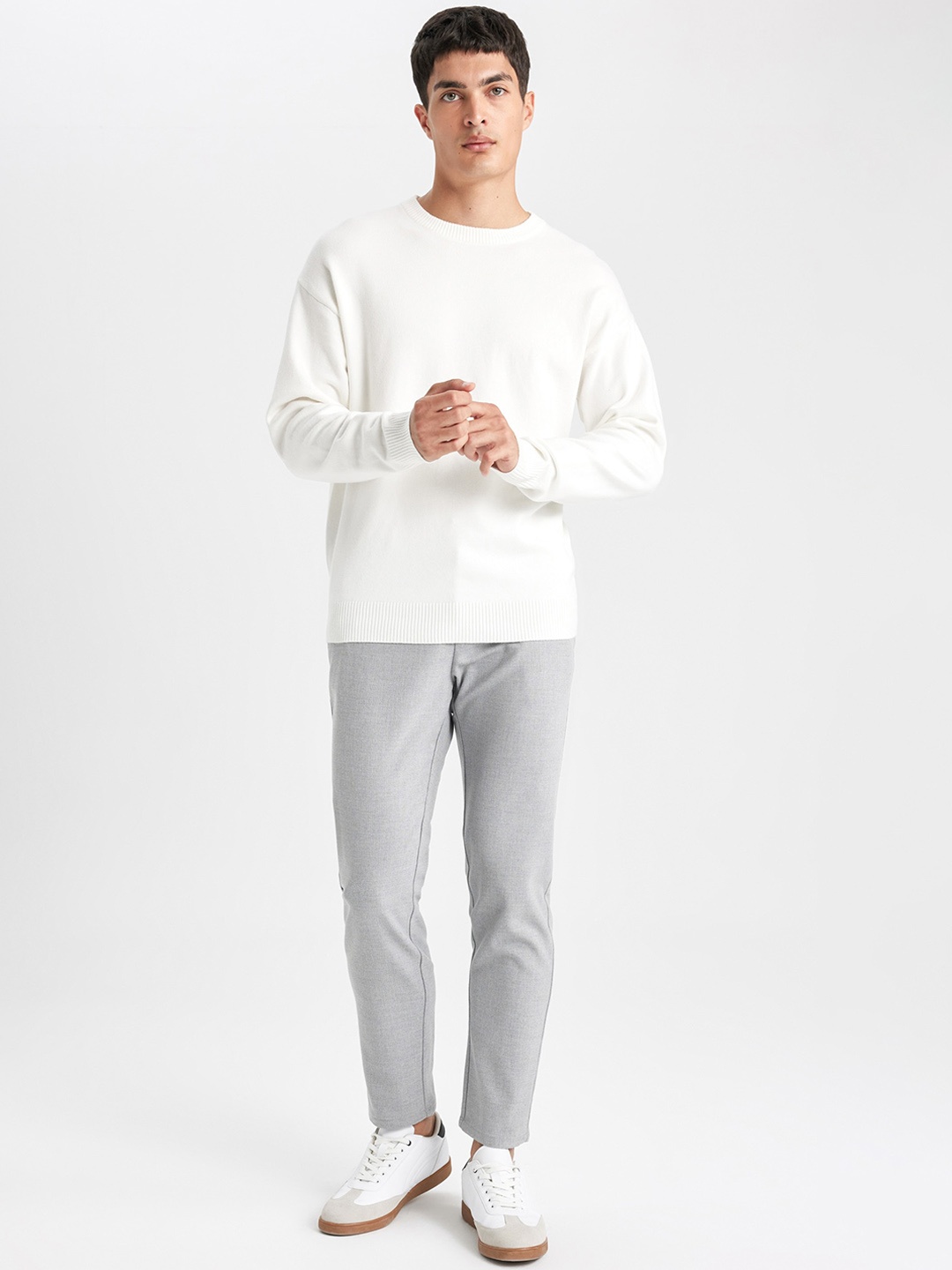 

DeFacto Men Smart Mid-Rise Casual Trousers, Grey