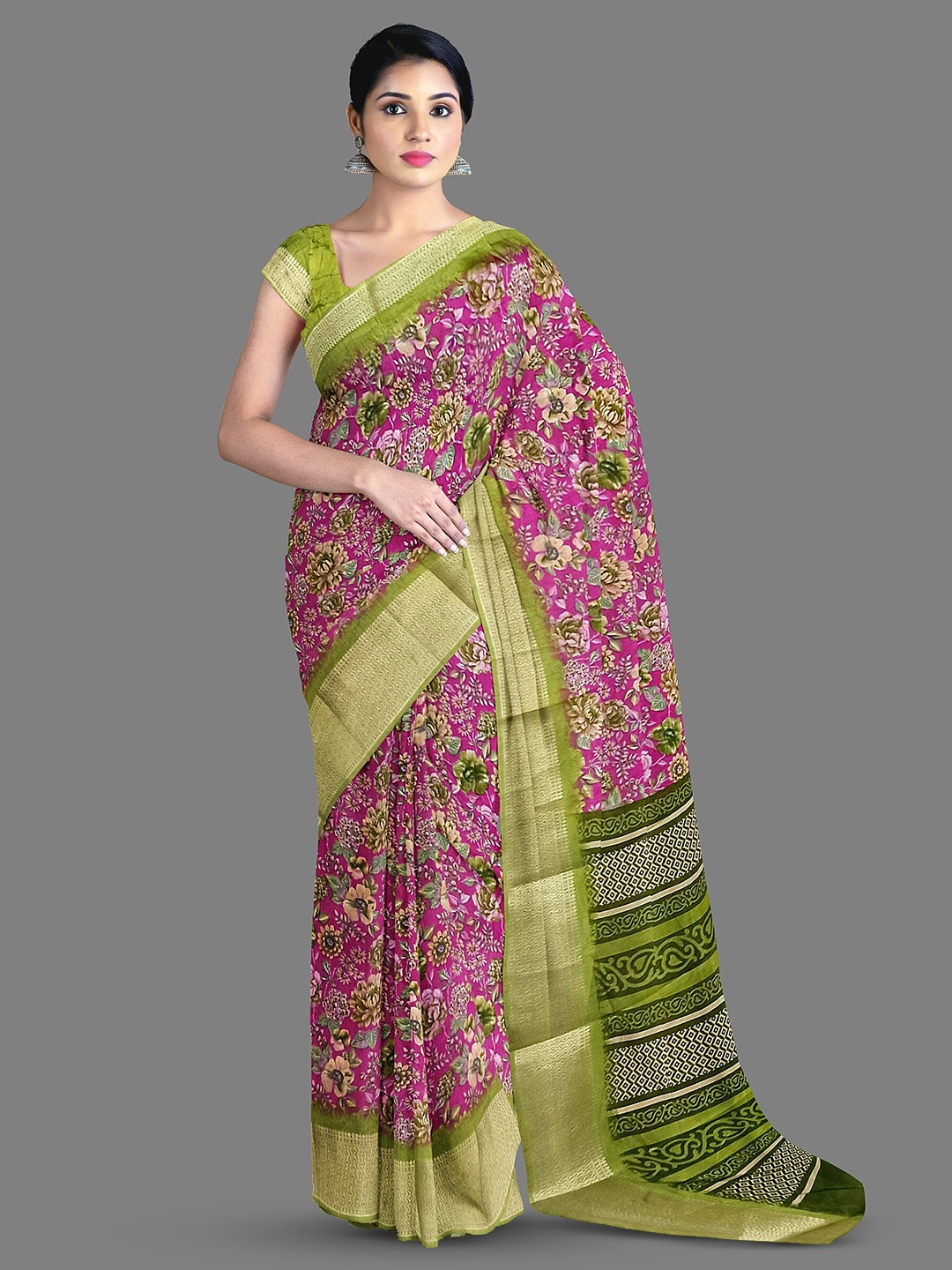 

The Chennai Silks Floral Printed Saree, Pink